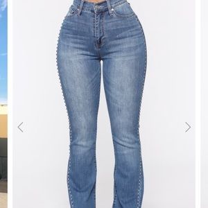 BRAND NEW BELL TOP FLARE JEANS ! 🤩
